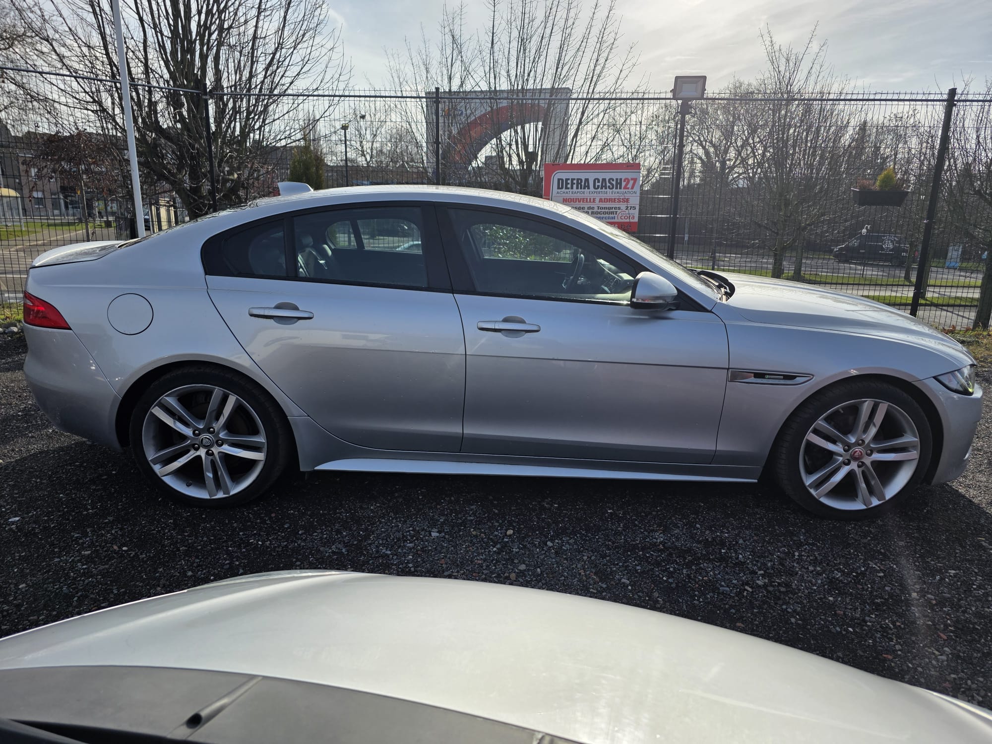 Jaguar XE Performance 2.0D # TVA Déductible # Full Options # 1@ Garantie 11999 – Image 2