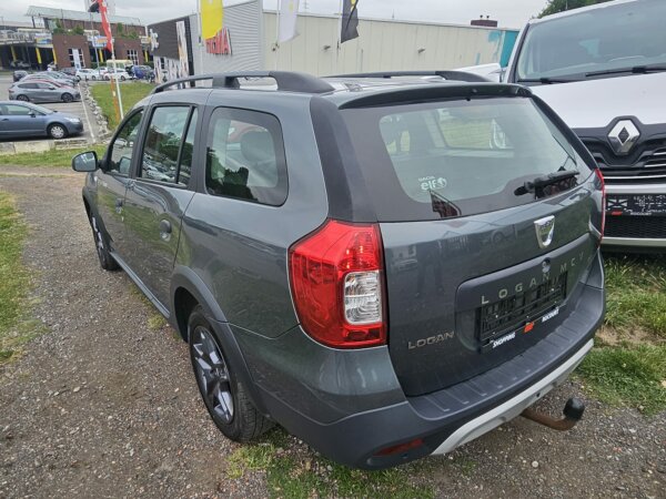Dacia Logan STEPWAY 0.9i 2017 #1ER PROPRIÉTAIRE #BAS KM #AIRCO #1 AN DE GARANTIE – Image 6