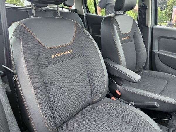 Dacia Logan STEPWAY 0.9i 2017 #1ER PROPRIÉTAIRE #BAS KM #AIRCO #1 AN DE GARANTIE – Image 12