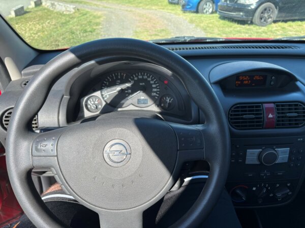 Opel Corsa-C 1.0i 2005 #60.000km !! #A DECOUVRIR #1 AN DE GARANTIE – Image 9
