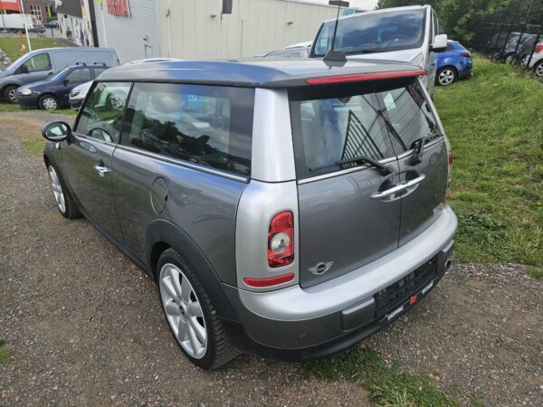 MINI Cooper D Clubman 1.6D 2009 #AIRCO #ÉCRAN #CUIR #1 AN DE GARANTIE – Image 8