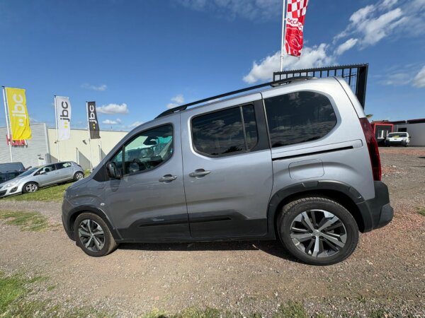 Peugeot Rifter GT-Line 1.2i 2019 #CAMÉRA DE RECUL #AIRCO #1 AN DE GARANTIE – Image 9