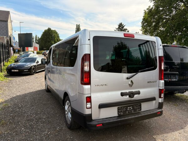 Renault Trafic 1.6 dCi 2017 8P #ÉCRAN #AIRCO #1 AN DE GARANTIE ##RÉSERVÉ## – Image 5