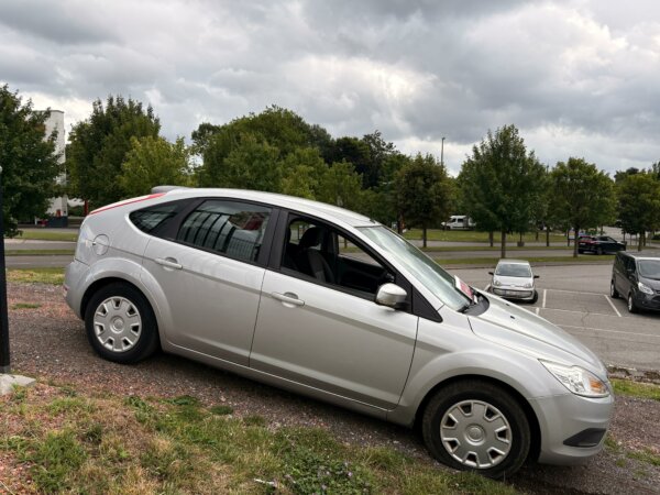 Ford Focus 1.6i 2009 #AIRCO #TÉLÉPHONE #1 AN DE GARANTIE – Image 4