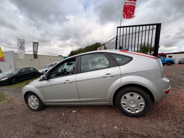 Ford Focus 1.6i 2009 #AIRCO #TÉLÉPHONE #1 AN DE GARANTIE – Image 8
