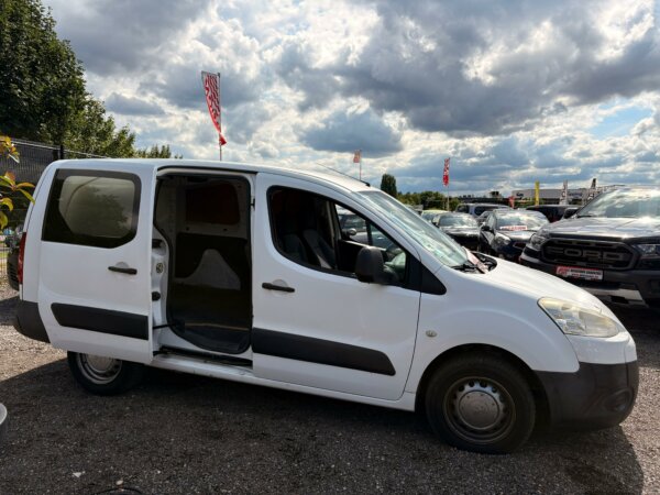 Peugeot Partner MAXI 1.6HDI 2013 #AIRCO #LONG CHASSIS #1 AN DE GARANTIE – Image 2