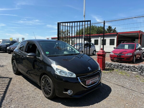 Peugeot 208 1.4i 2012 #1ER PROPRIÉTAIRE #AIRCO #RADAR DE RECUL #1 AN DE GARANTIE