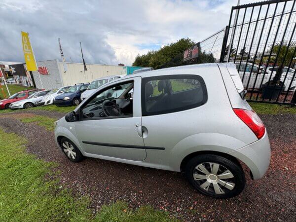 Renault Twingo 1.2i 2012 #96.000KM 1 AN DE GARANTIE – Image 8