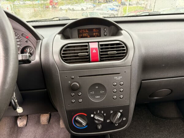 Opel Corsa-C 1.7D 2003 #121.000KM #1 AN DE GARANTIE – Image 13
