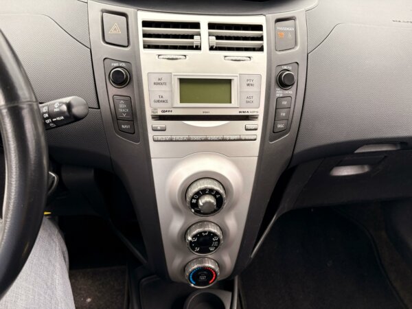 Toyota Yaris 1.0 VVTi 2006 #1 AN DE GARANTIE – Image 11