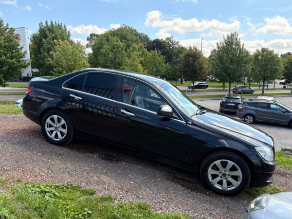 Mercedes-Benz C200 Kompressor 1.8i 2007 #SIÈGES CHAUFFANTS #AIRCO #1 AN DE GARANTIE – Image 4