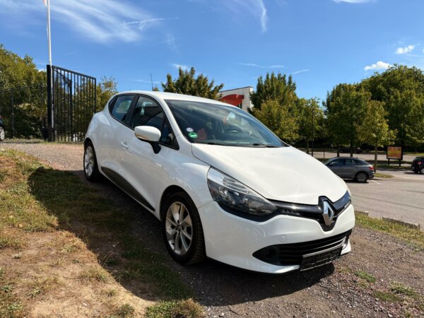 Renault Clio 4 1.2i 2015 #BLUETOOTH #1 AN DE GARANTIE ##VENDU## – Image 3