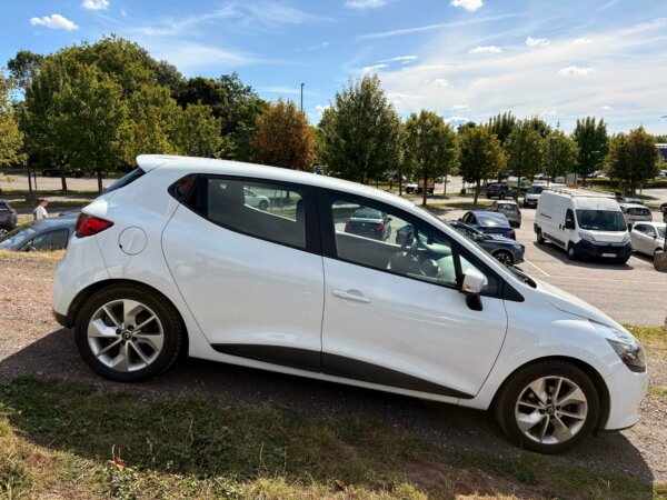 Renault Clio 4 1.2i 2015 #BLUETOOTH #1 AN DE GARANTIE ##VENDU## – Image 4