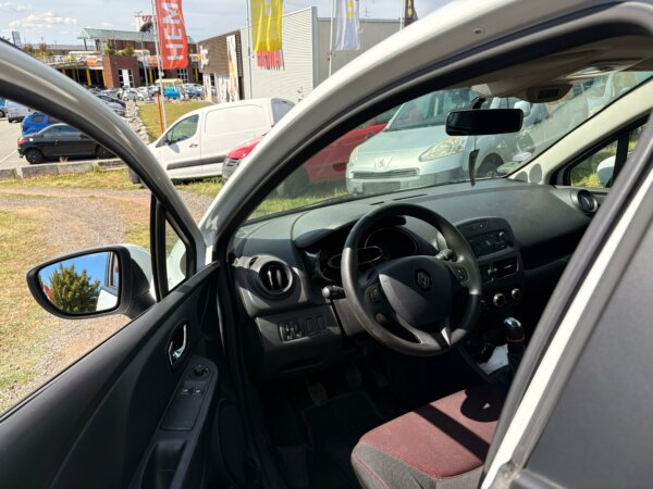 Renault Clio 4 1.2i 2015 #BLUETOOTH #1 AN DE GARANTIE ##VENDU## – Image 8