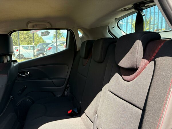 Renault Clio 4 1.2i 2015 #BLUETOOTH #1 AN DE GARANTIE ##VENDU## – Image 12
