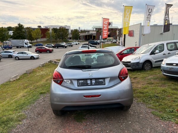 Peugeot 208 LIKE 1.0i 2018 #AIRCO #1 AN DE GARANTIE – Image 5