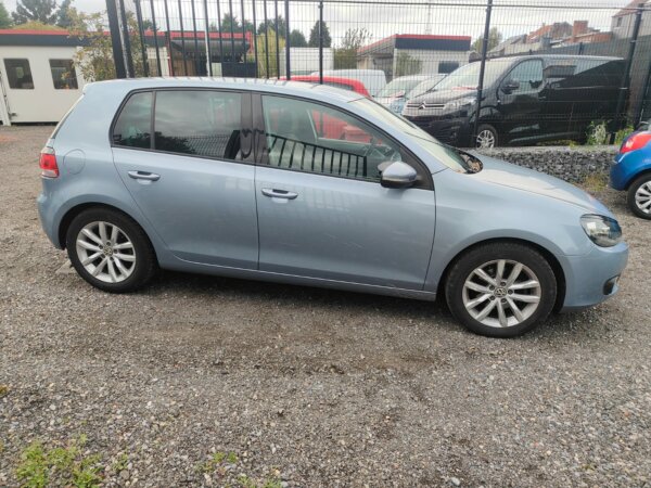 Volkswagen Golf 1.6TDI BlueMotion # GPS # Clim # Garantie # Car-Pass # – Image 6