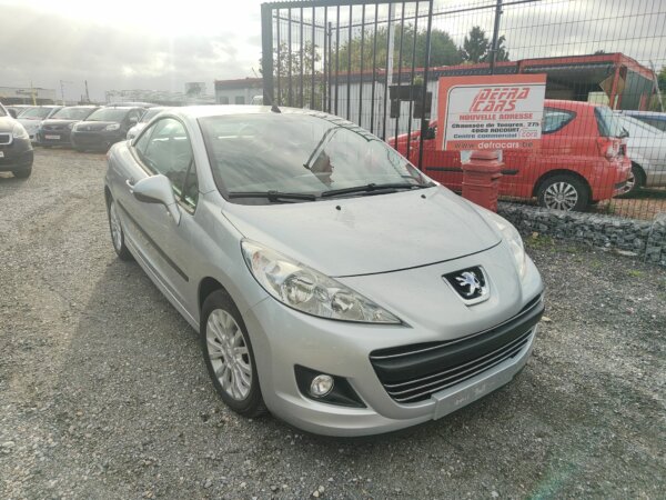 Peugeot 207CC 1.6i # Garantie # Clim # CABRIOLET # Car-Pass #
