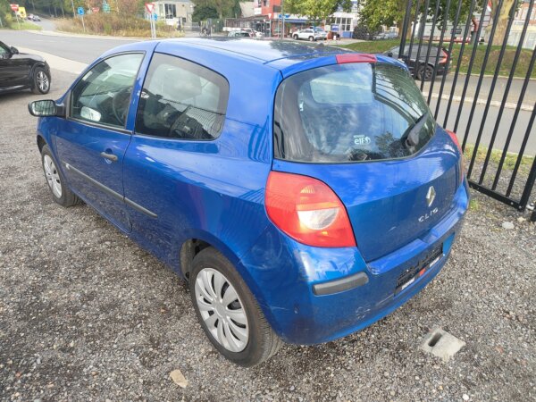Renault Clio 1.2i # Garantie # DISTRIBUTION FAITE # Car-Pass # – Image 4