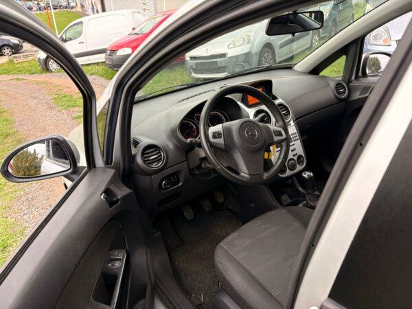 Opel Corsa 1.3 CDTI 2011 #AIRCO #CONTROLE TECHNIQUE #TÉLÉPHONE #1 AN DE GARANTIE – Image 8