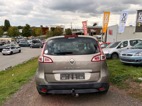 Renault Scénic 1.6 dCi 2010 #AIRCO #NAVIGATION #1 AN DE GARANTIE – Image 6