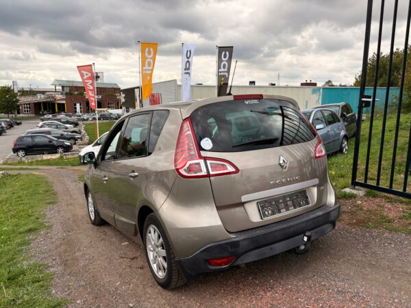 Renault Scénic 1.6 dCi 2010 #AIRCO #NAVIGATION #1 AN DE GARANTIE – Image 7