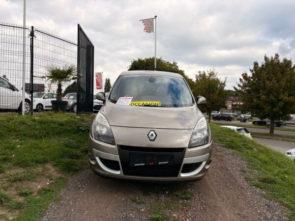 Renault Scénic 1.6 dCi 2010 #AIRCO #NAVIGATION #1 AN DE GARANTIE – Image 2