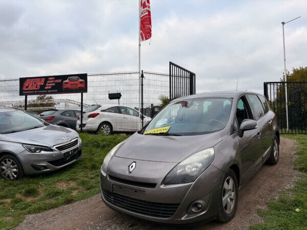Renault Grand Scénic 1.5dCi 2011 #AIRCO #NAVIGATION #TELEPHONE