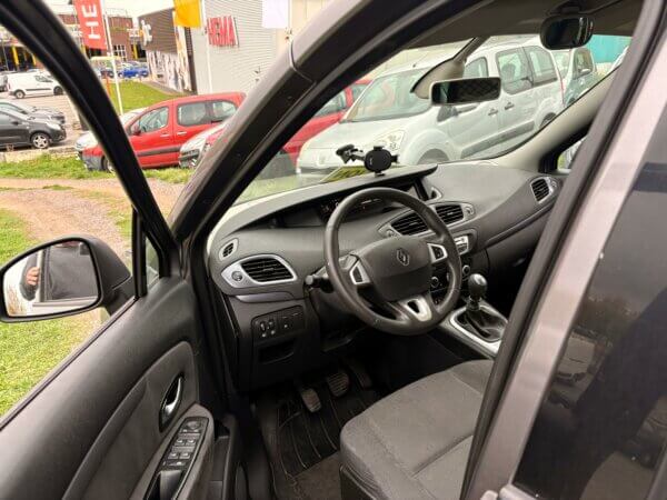 Renault Grand Scénic 1.5dCi 2011 #AIRCO #NAVIGATION #TELEPHONE – Image 8