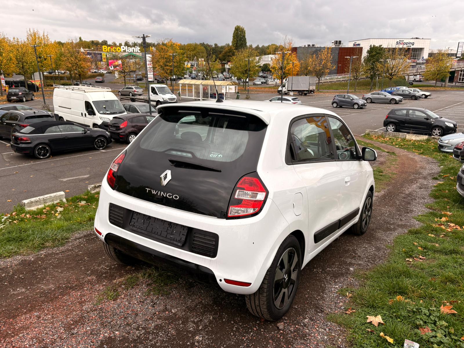 Renault Twingo 1.0i 2014 #AIRCO #TELEPHONE #1 AN DE GARANTIE ##VENDU## – Image 5