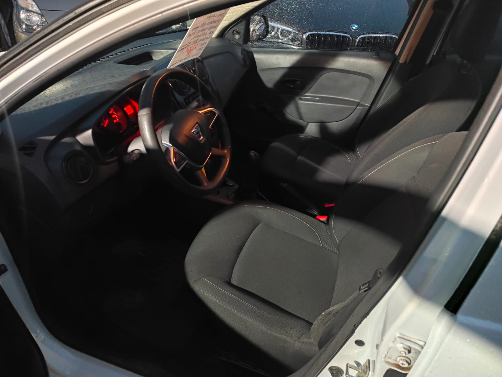 Dacia Logan 1.0i # Garantie # Bluetooth # Prêt à Immat # Car-Pass # – Image 7