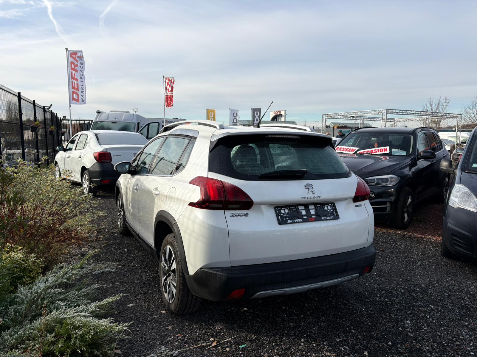 Peugeot 2008 1.2i 2017 #TÉLÉPHONE #AIRCO #NAVIGATION #1 AN DE GARANTIE – Image 4