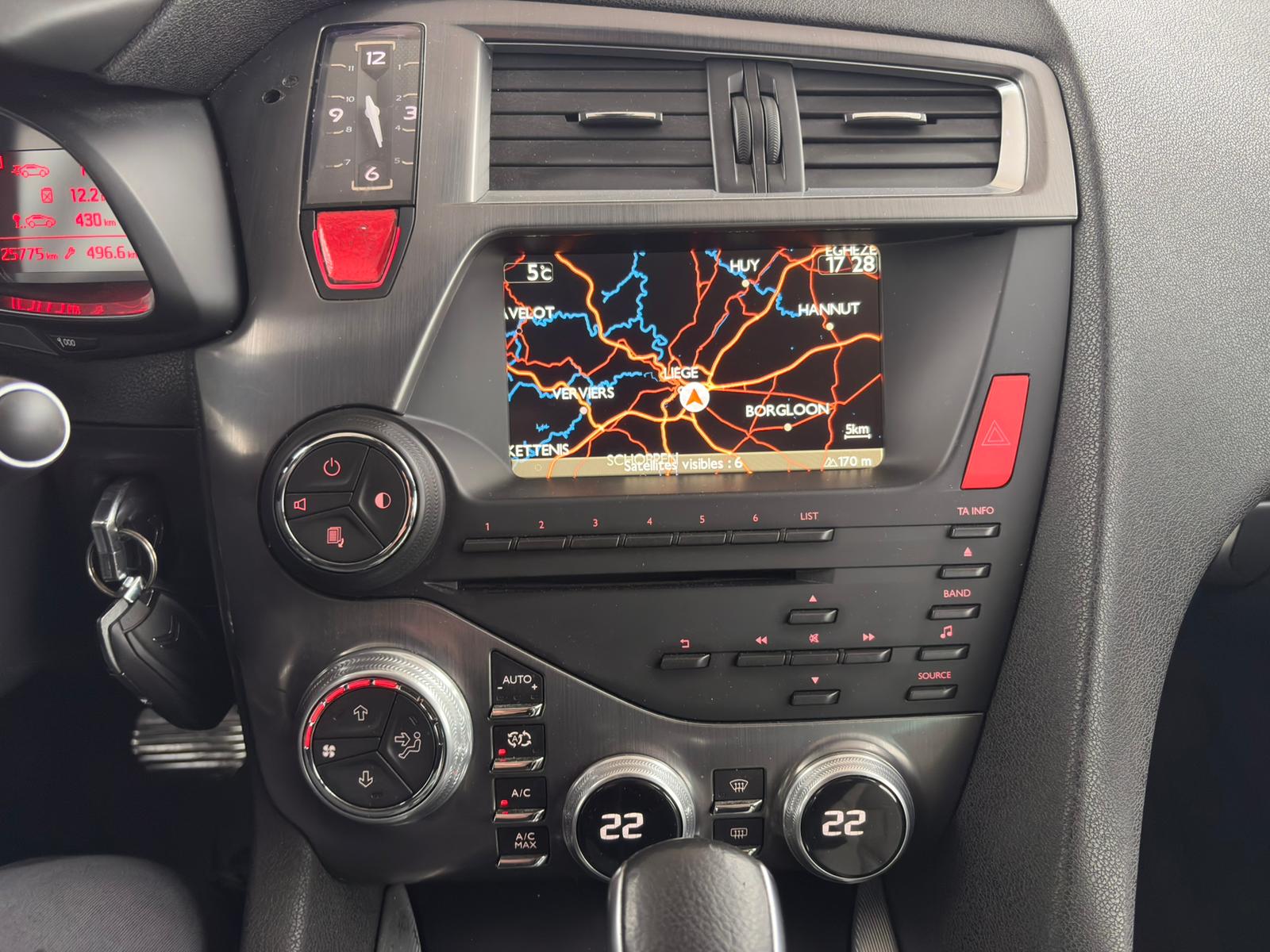 Citroën DS5 2.0HDi 2014 #EURO 6B #AUTOMATIQUE #1 AN DE GARANTIE – Image 10