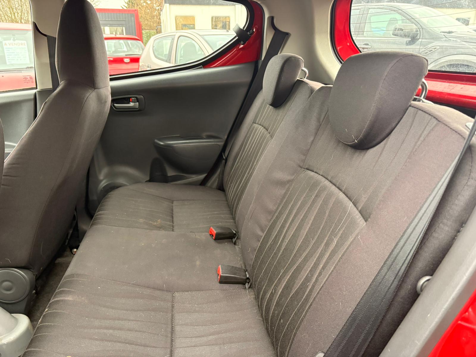 Nissan Pixo 1.0i 2010 #1 AN DE GARANTIE – Image 10