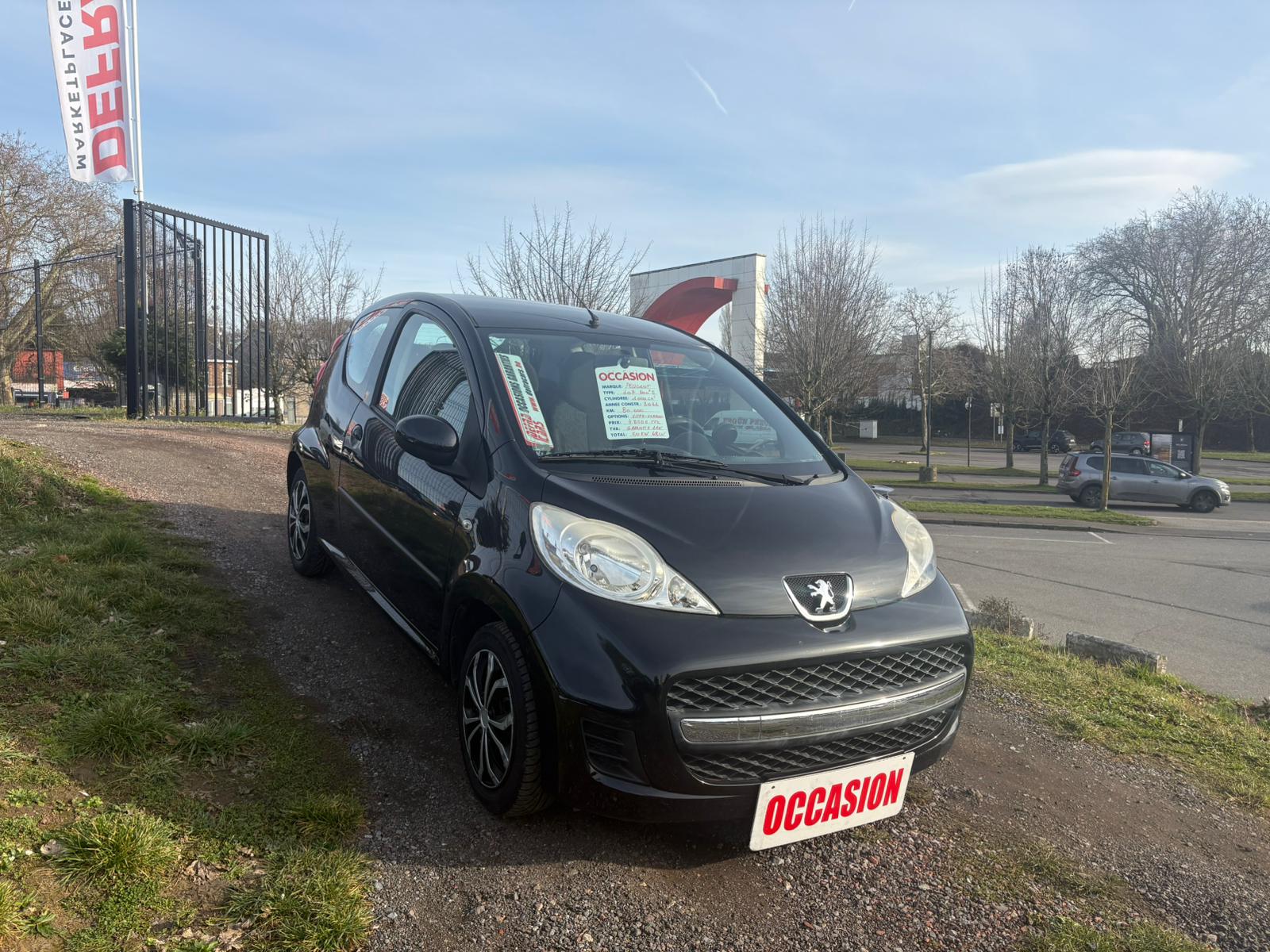 Peugeot 107 1.0i 2011 #80.000KM #VITRES ELECTRIQUES #1 AN DE GARANTIE – Image 3