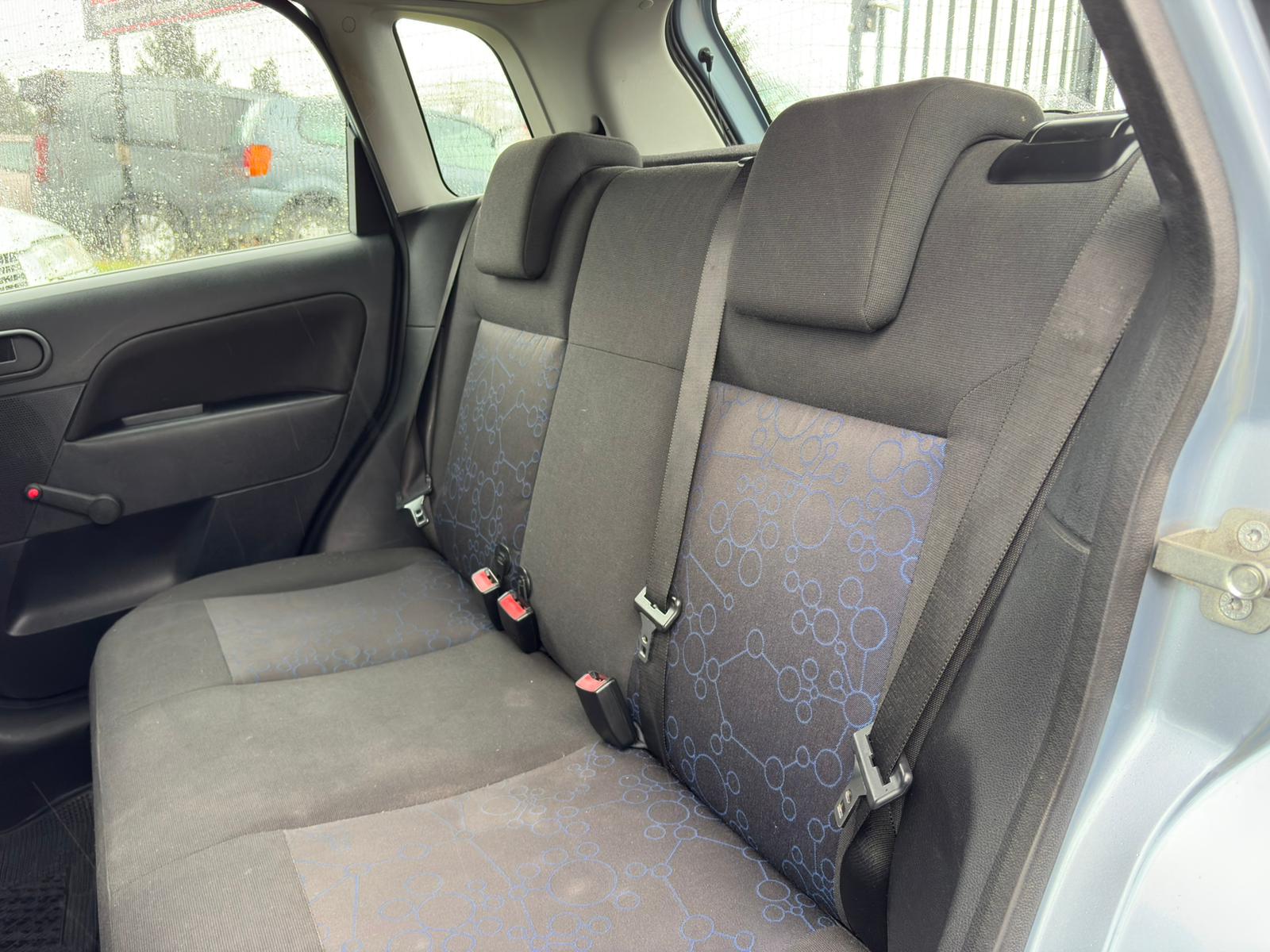 Ford Fiesta 1.4 TDCi 2006 #ÉCRAN #AIRCO #1 AN DE GARANTIE – Image 13