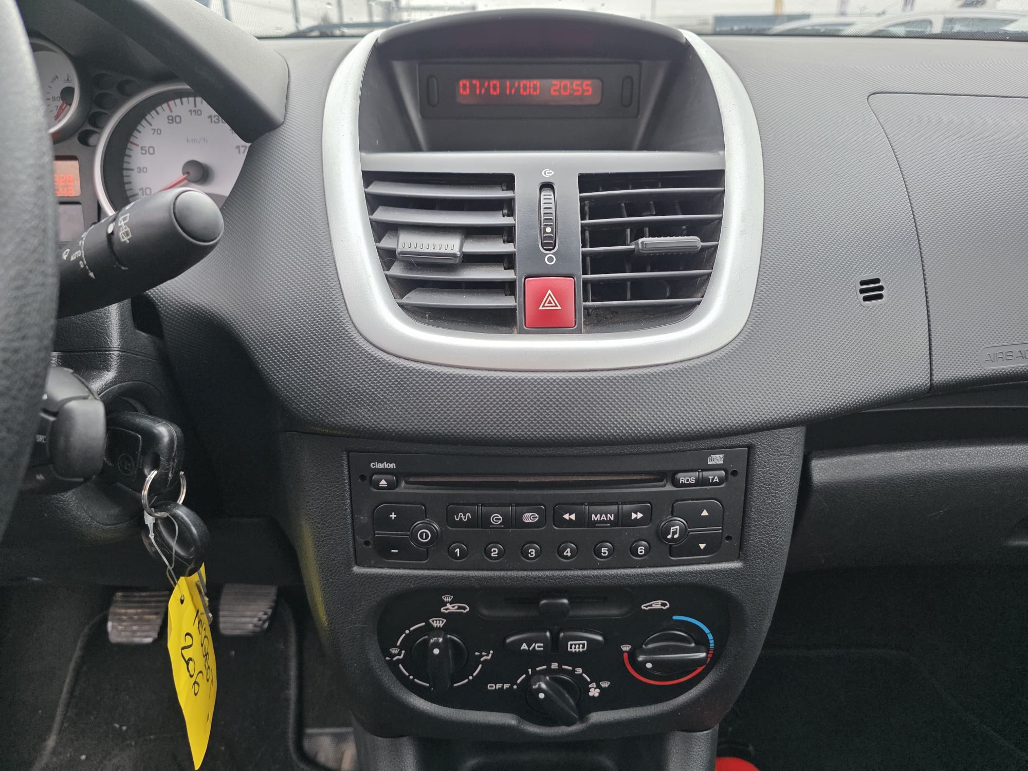 Peugeot 206+ 1.4i 2011 171.543KM* 1 AN DE GARANTIE * – Image 10