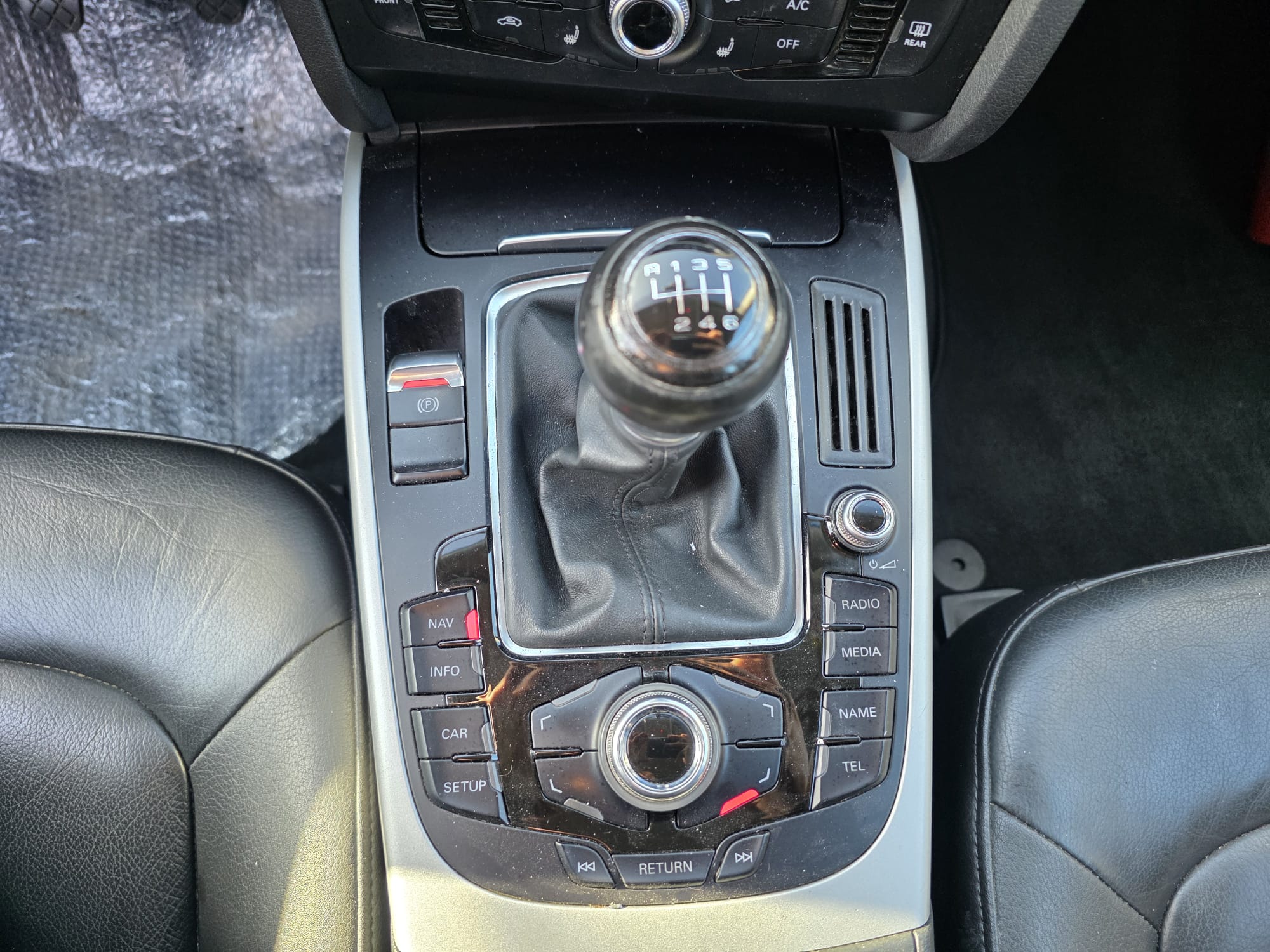 Audi A4 AllRoad 2015 2.0d *GARANTIE 12 MOIS* – Image 6