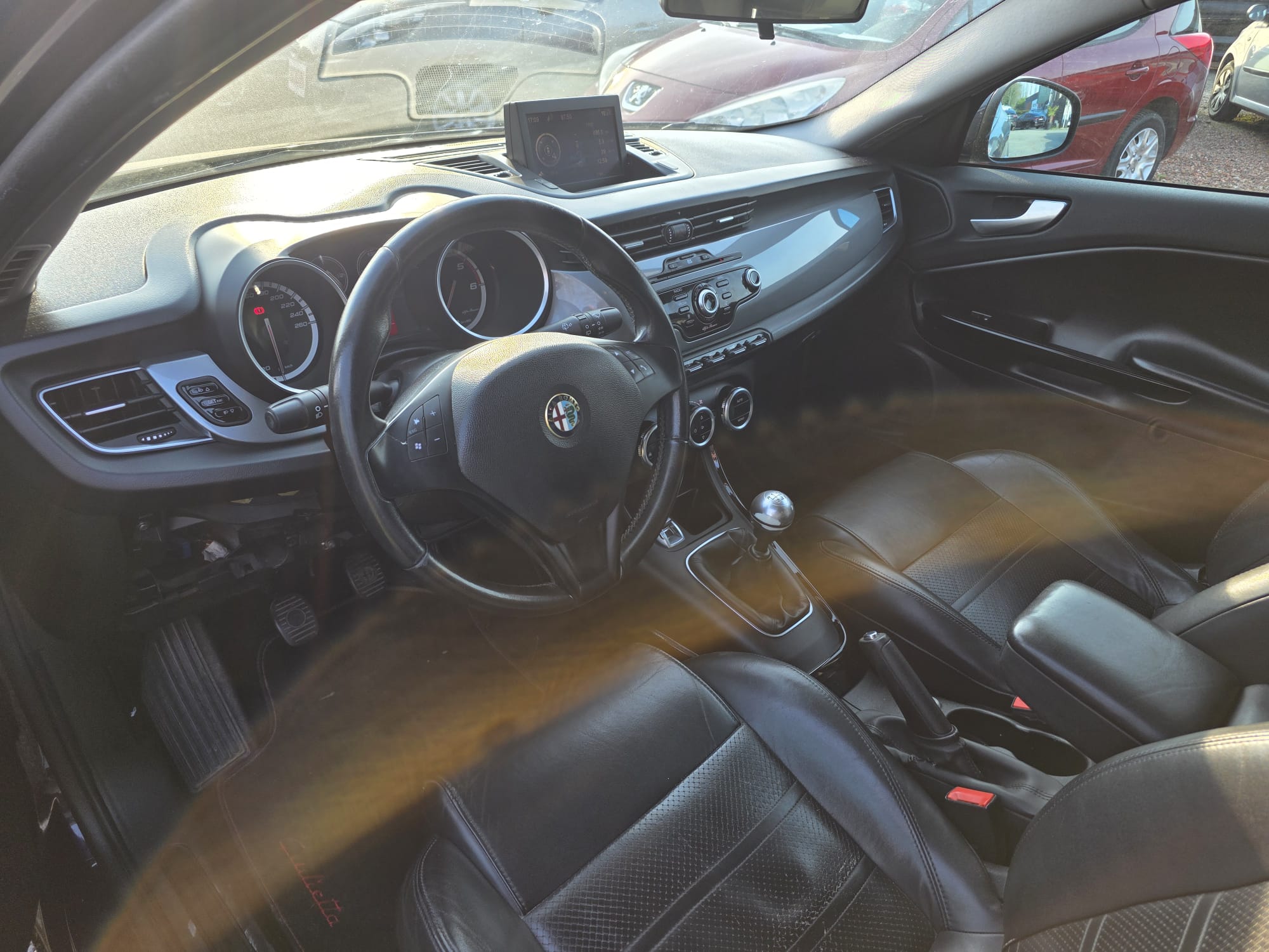 Alfa Roméo Giulietta 1.6jtdm 2011 *GARANTIE 1 AN – Image 8