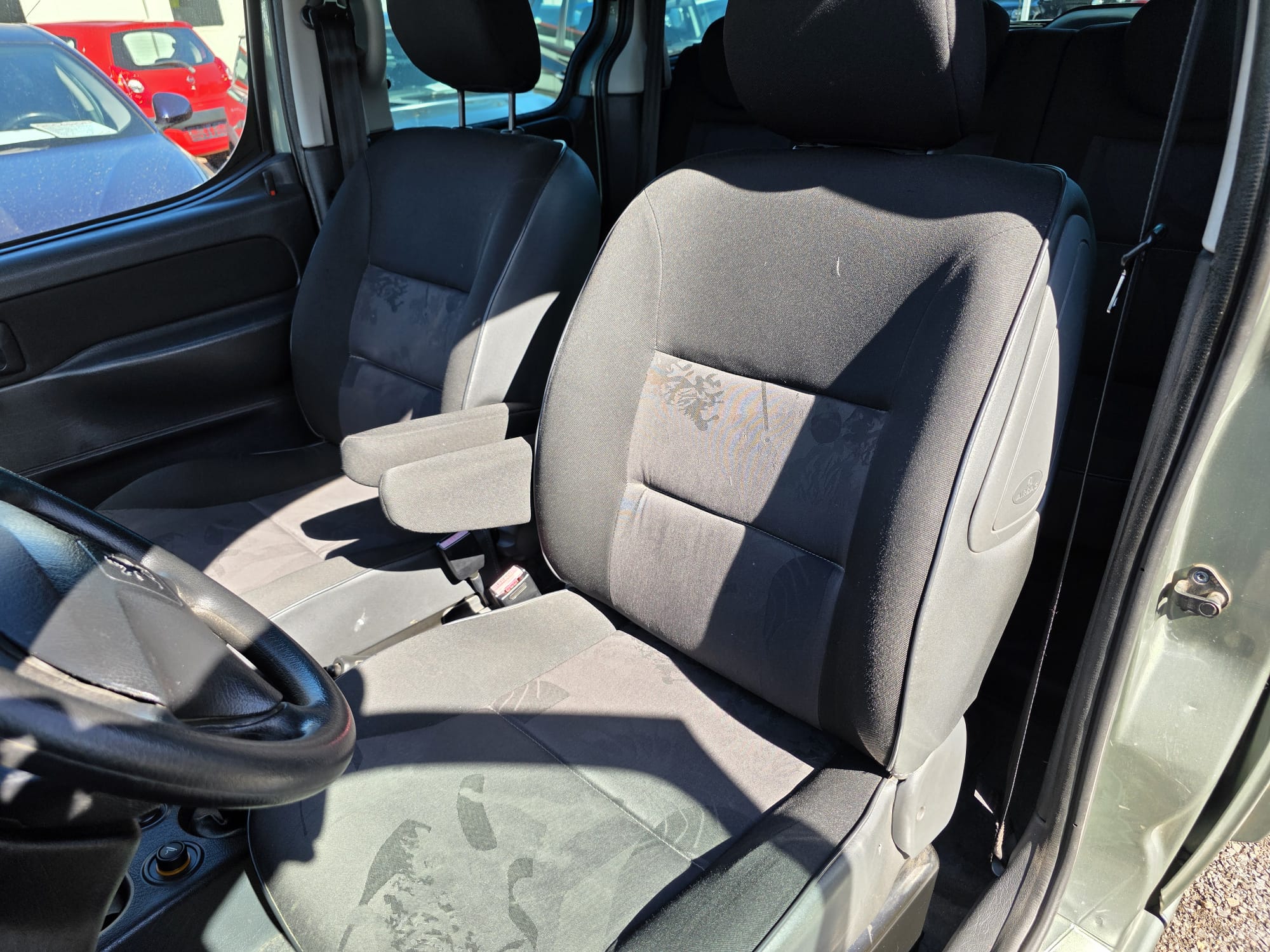 Peugeot Partner 2007 111.500km 1.6HDI *garantie 12 mois – Image 12