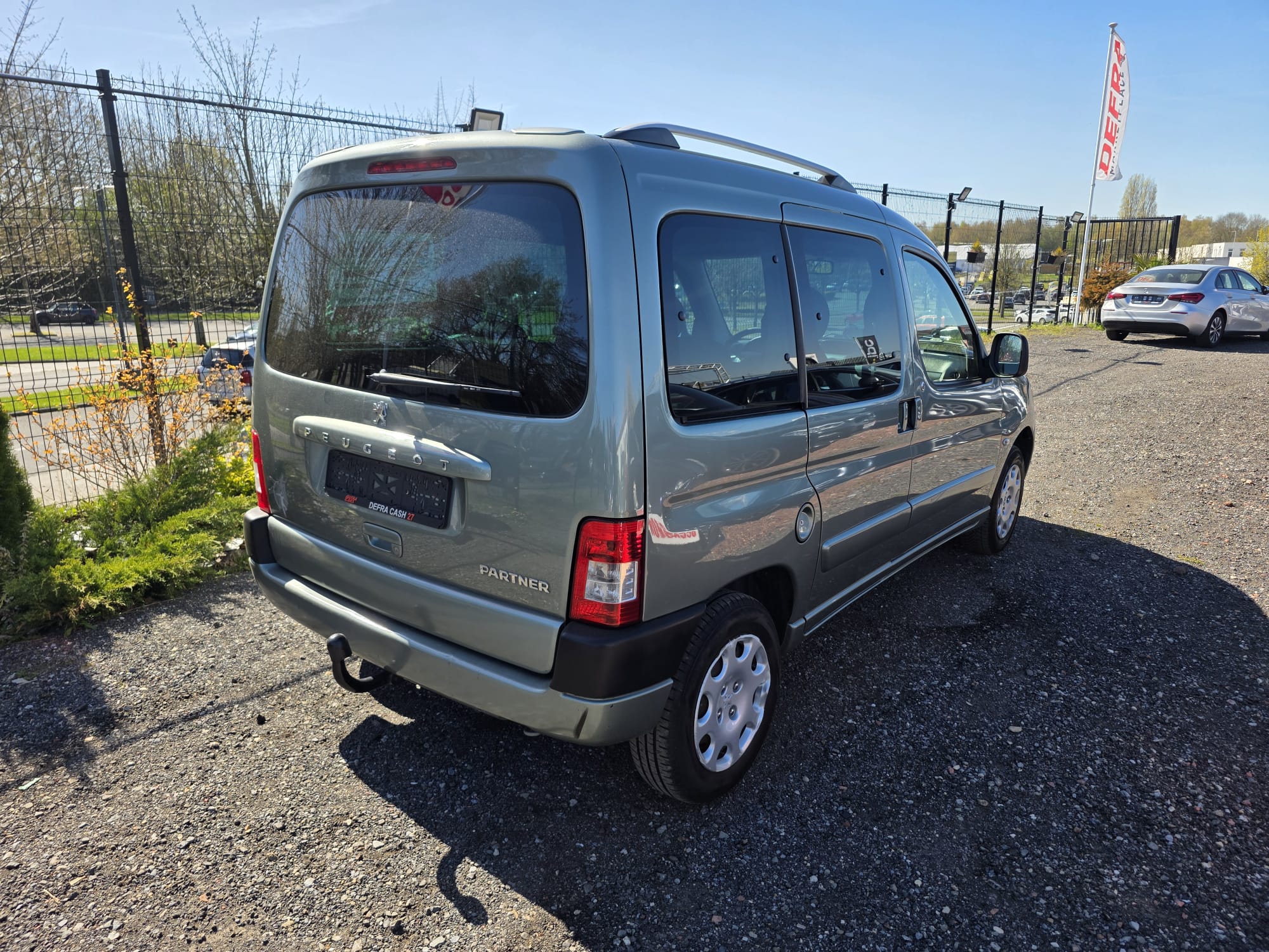 Peugeot Partner 2007 111.500km 1.6HDI *garantie 12 mois – Image 6