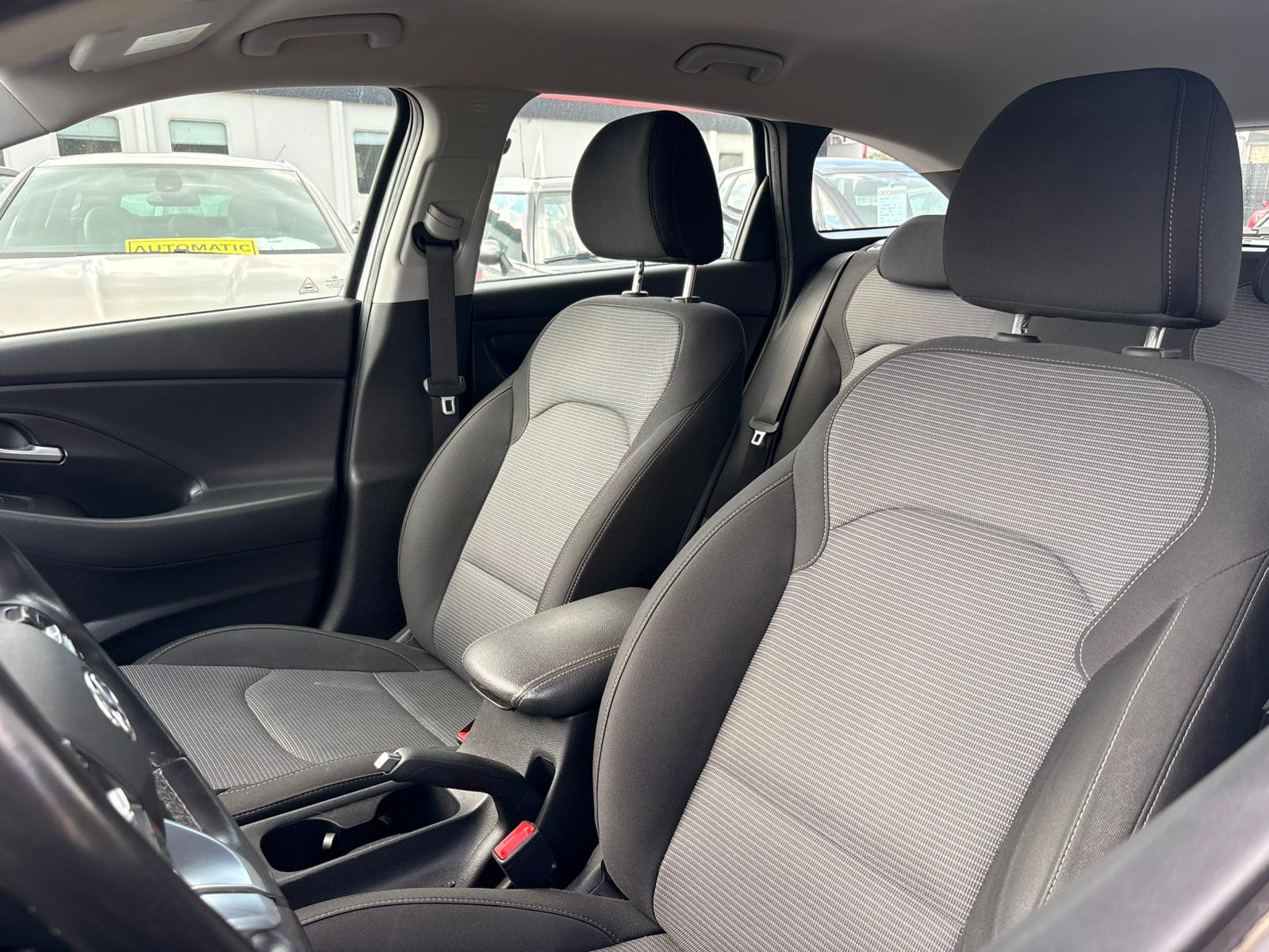 Hyundai i30 1.4i 100ch 2019 *Garantie 1 An – Image 17