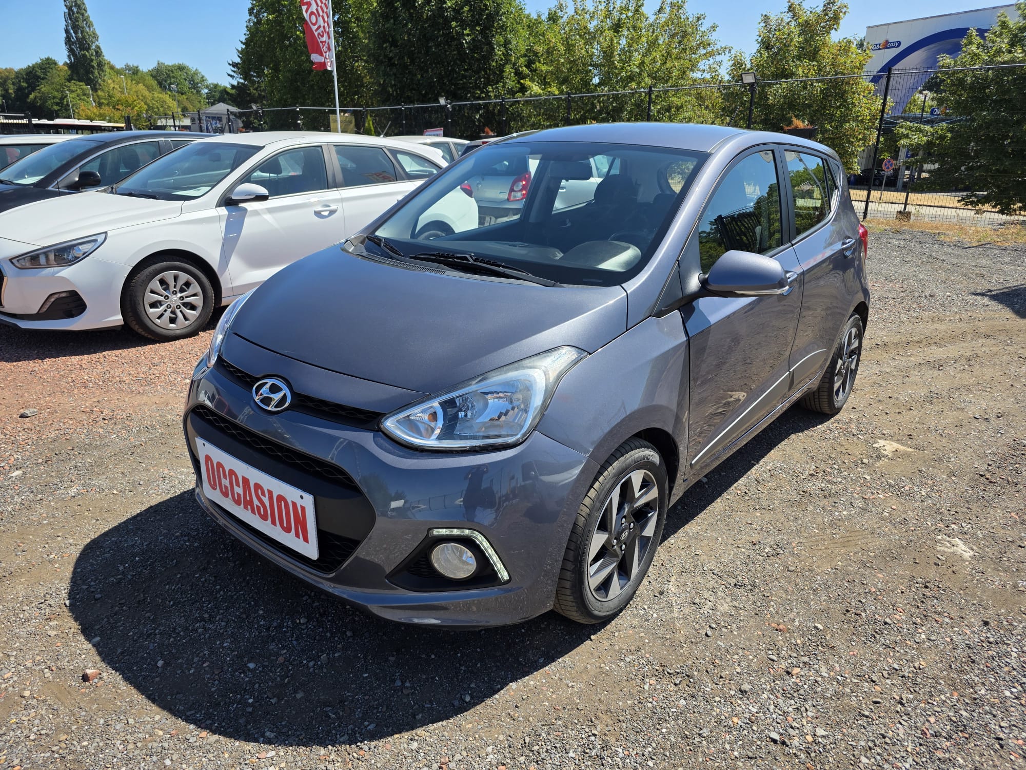 Hyundai i10 1.0i 66ch 2016 74.816KM *AIRCO*BLUETOOTH*CAPTEURS*JANTES*GARANTIE 12 MOIS