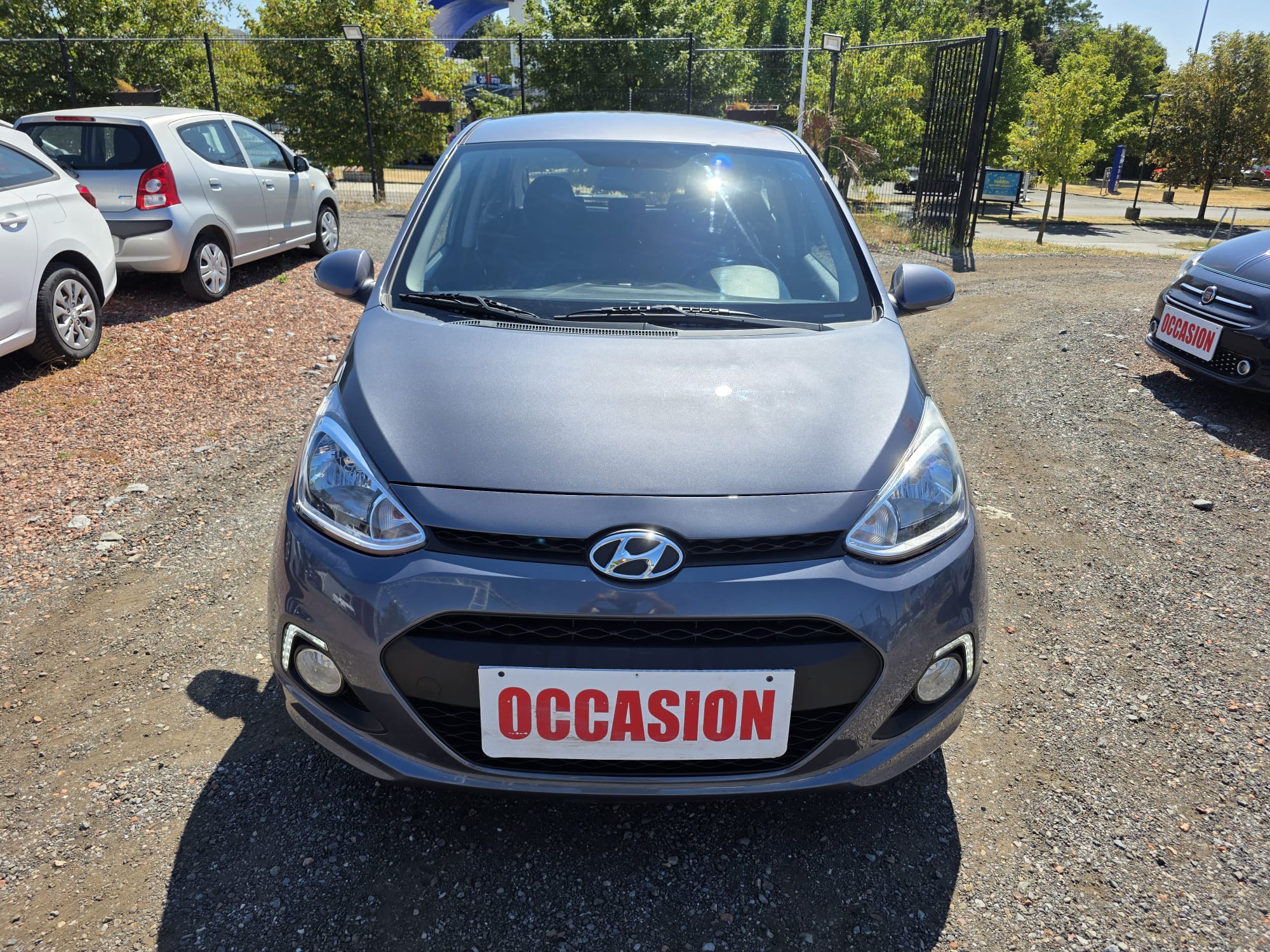 Hyundai i10 1.0i 66ch 2016 74.816KM *AIRCO*BLUETOOTH*CAPTEURS*JANTES*GARANTIE 12 MOIS – Image 2
