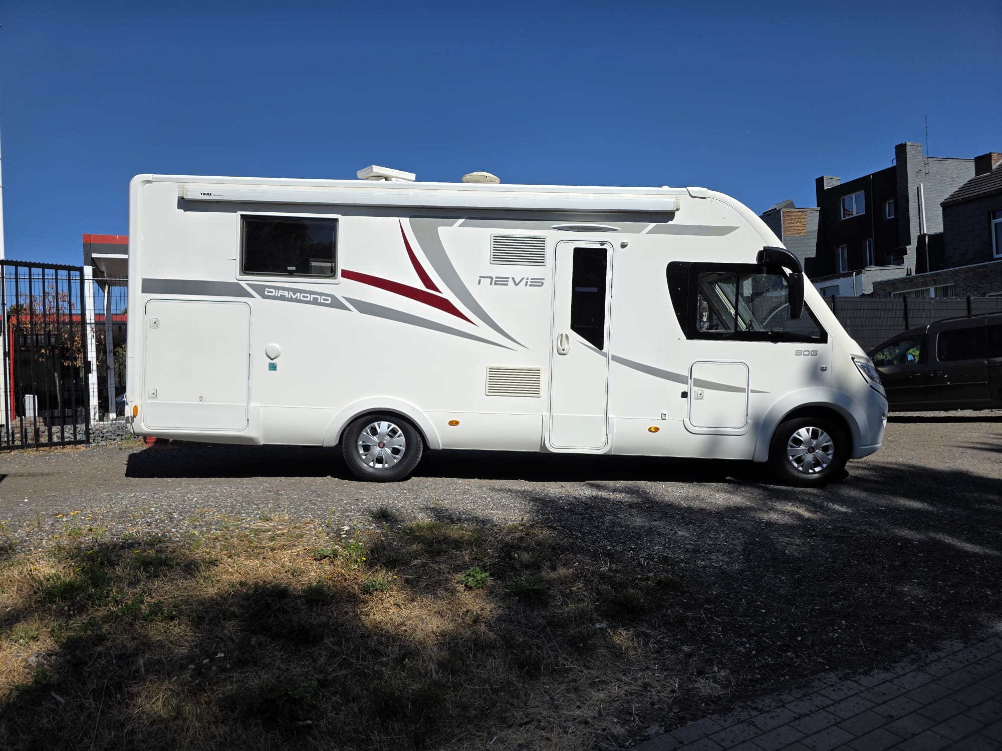 McLouis Nevis 80 2016 65.000km 150ch *Full Options*1er Propriétaire – Image 3