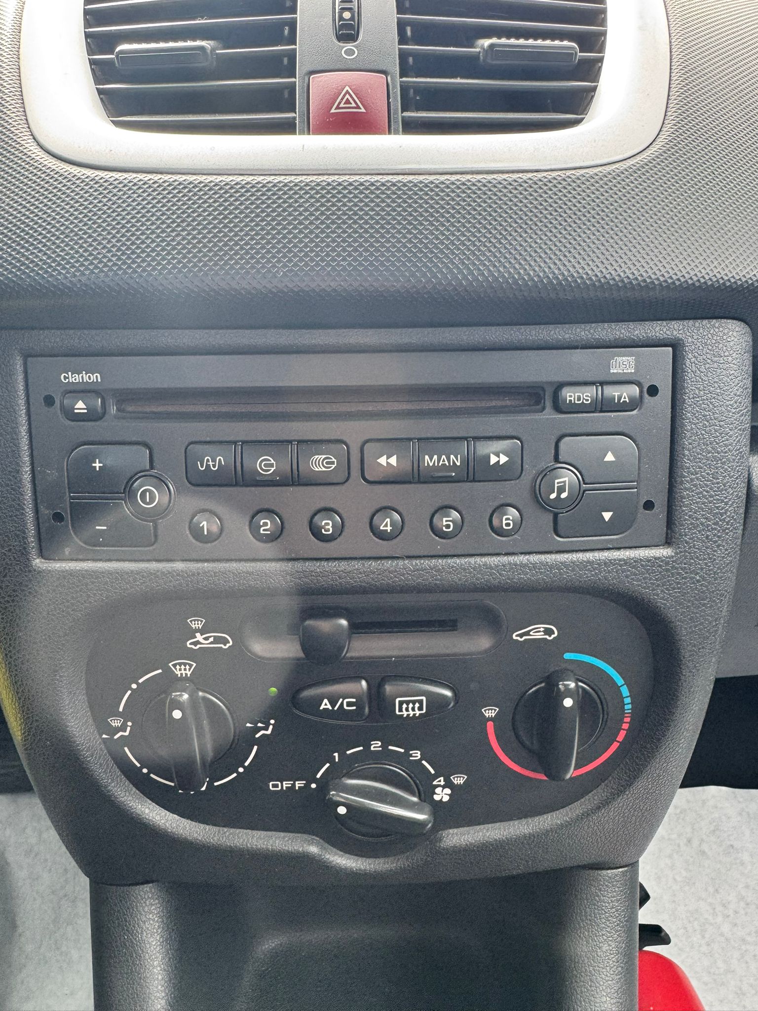 Peugeot 206+ 1.4i 2011 171.543KM #AIRCO #1AN DE GARANTIE*PRETE A IMMATRICULE – Image 8