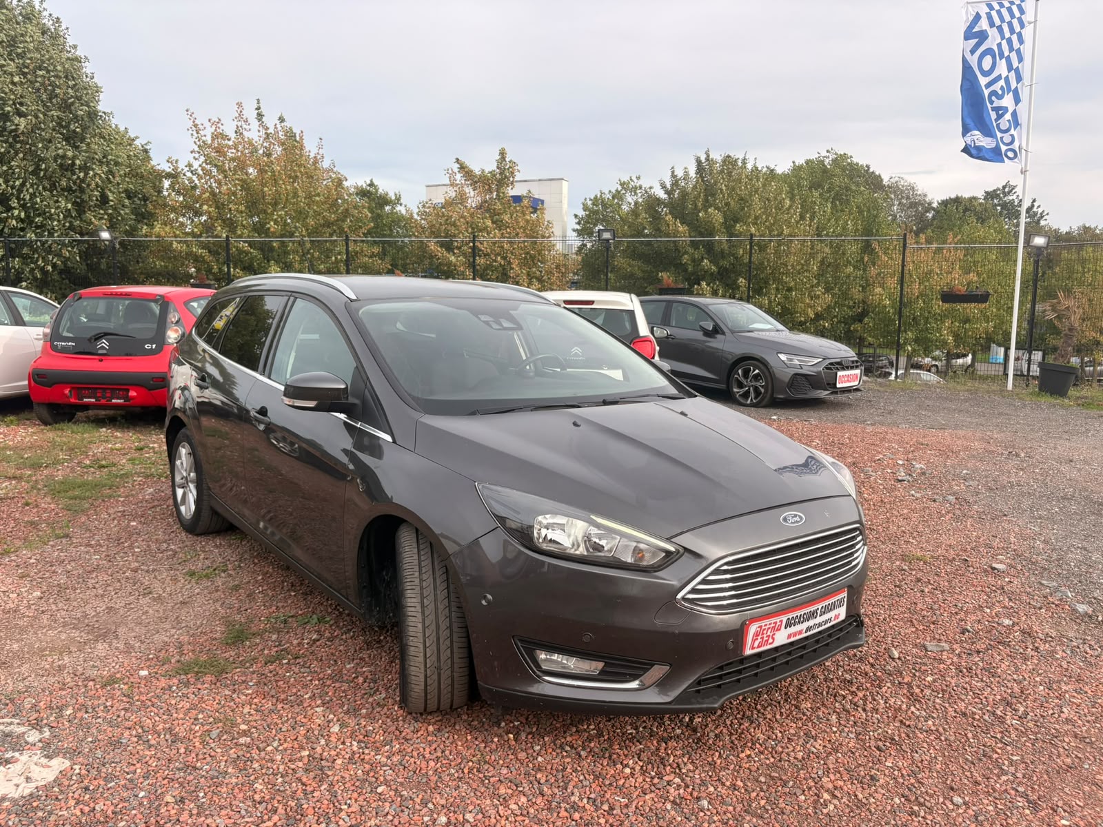 Ford Focus Break 1.5Tdci 120CH 2015 *Garantie 1 An – Image 3