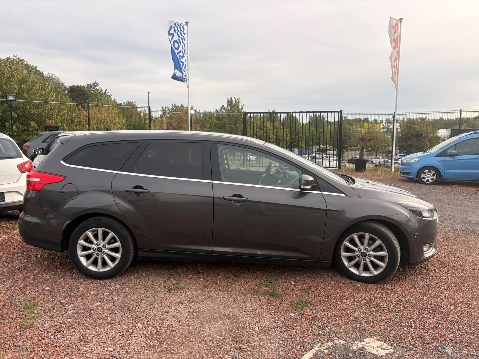 Ford Focus Break 1.5Tdci 120CH 2015 *Garantie 1 An – Image 4