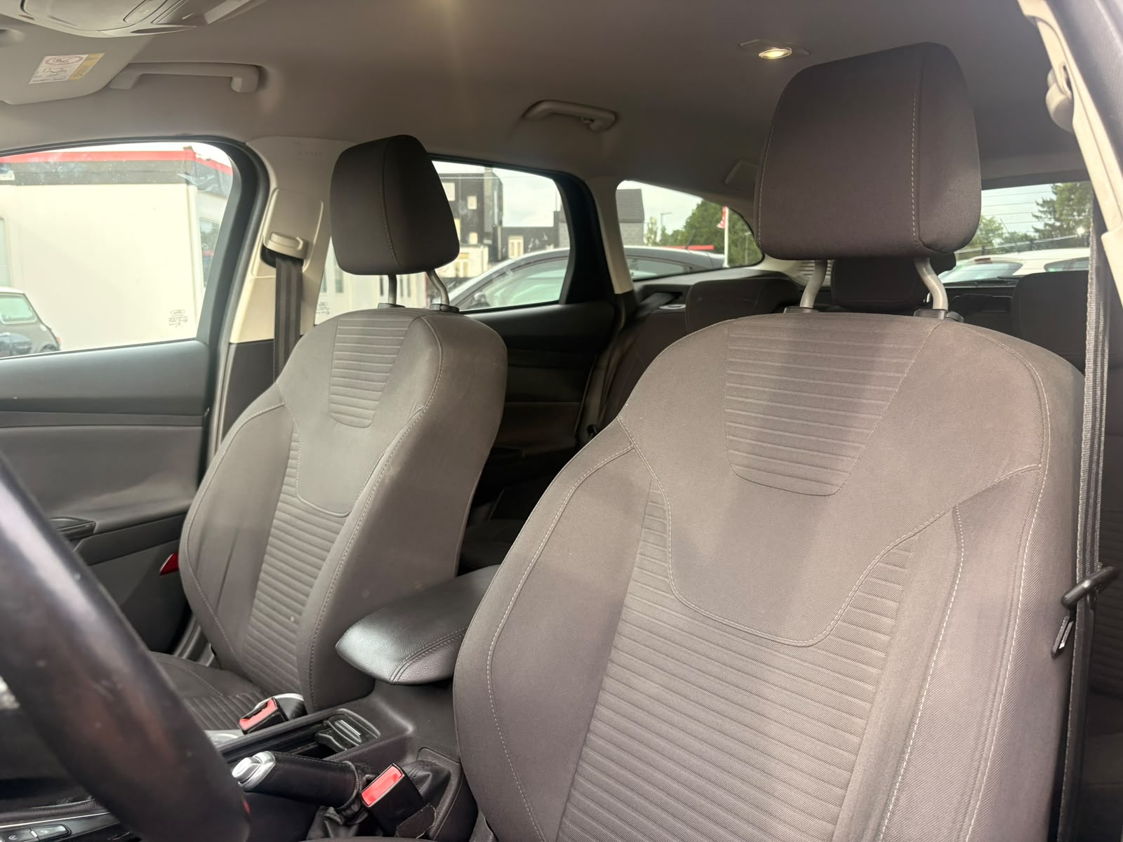 Ford Focus Break 1.5Tdci 120CH 2015 *Garantie 1 An – Image 14