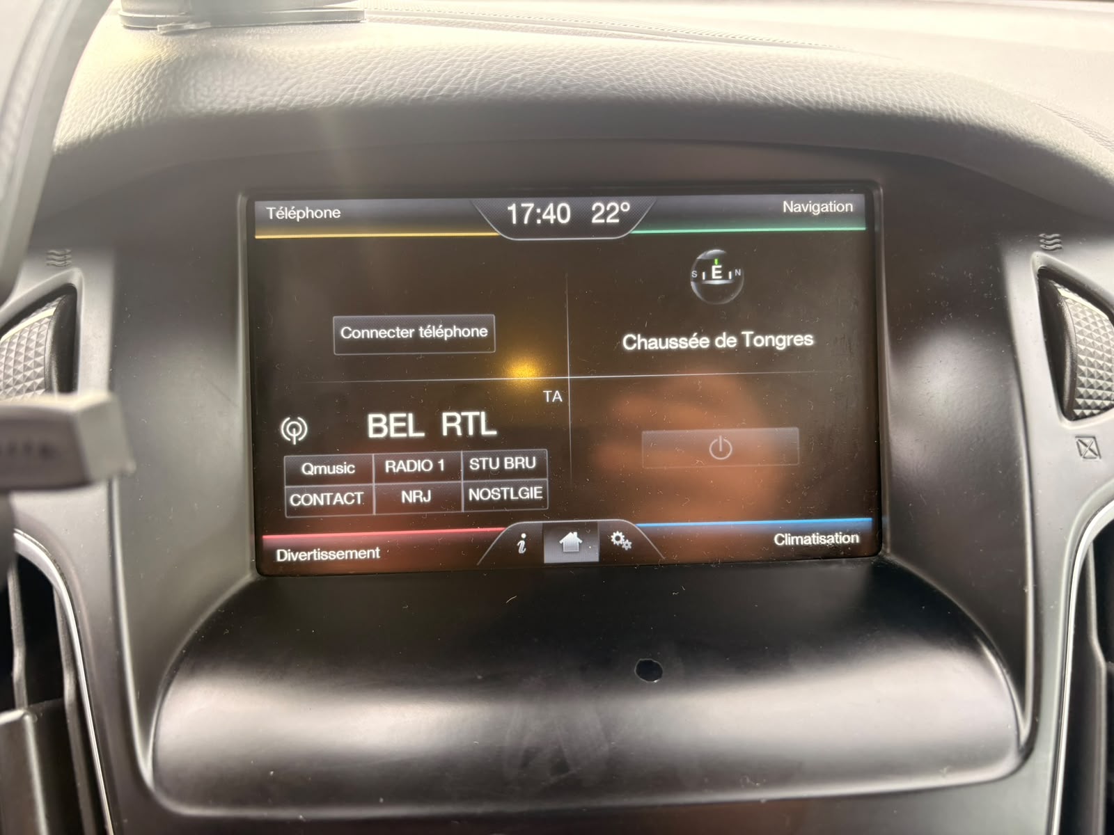 Ford Focus Break 1.5Tdci 120CH 2015 *Garantie 1 An – Image 12